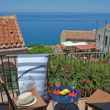 Donna Luna Terrazza S Ambrogio Appartement